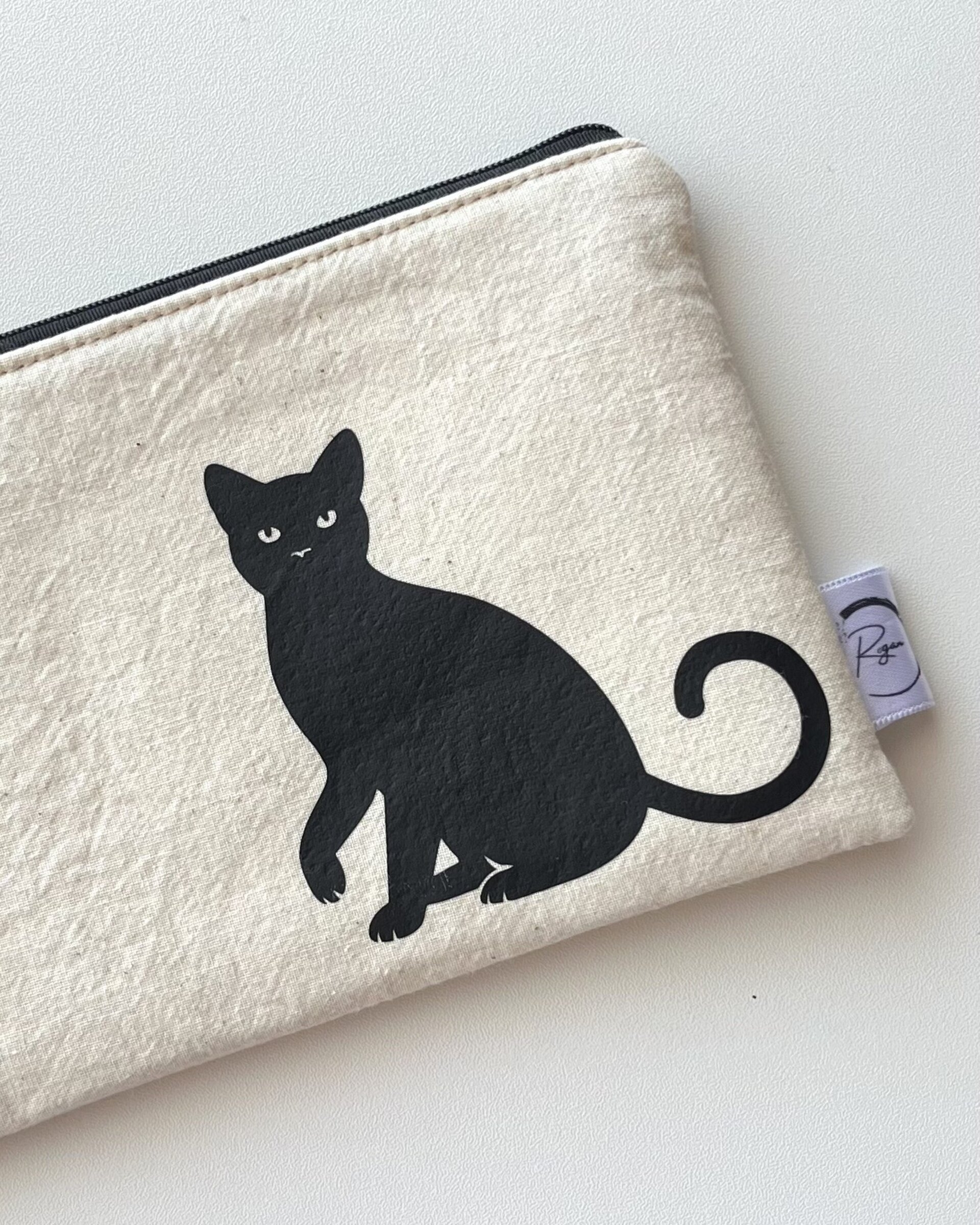 Estuche con dibujo - 2