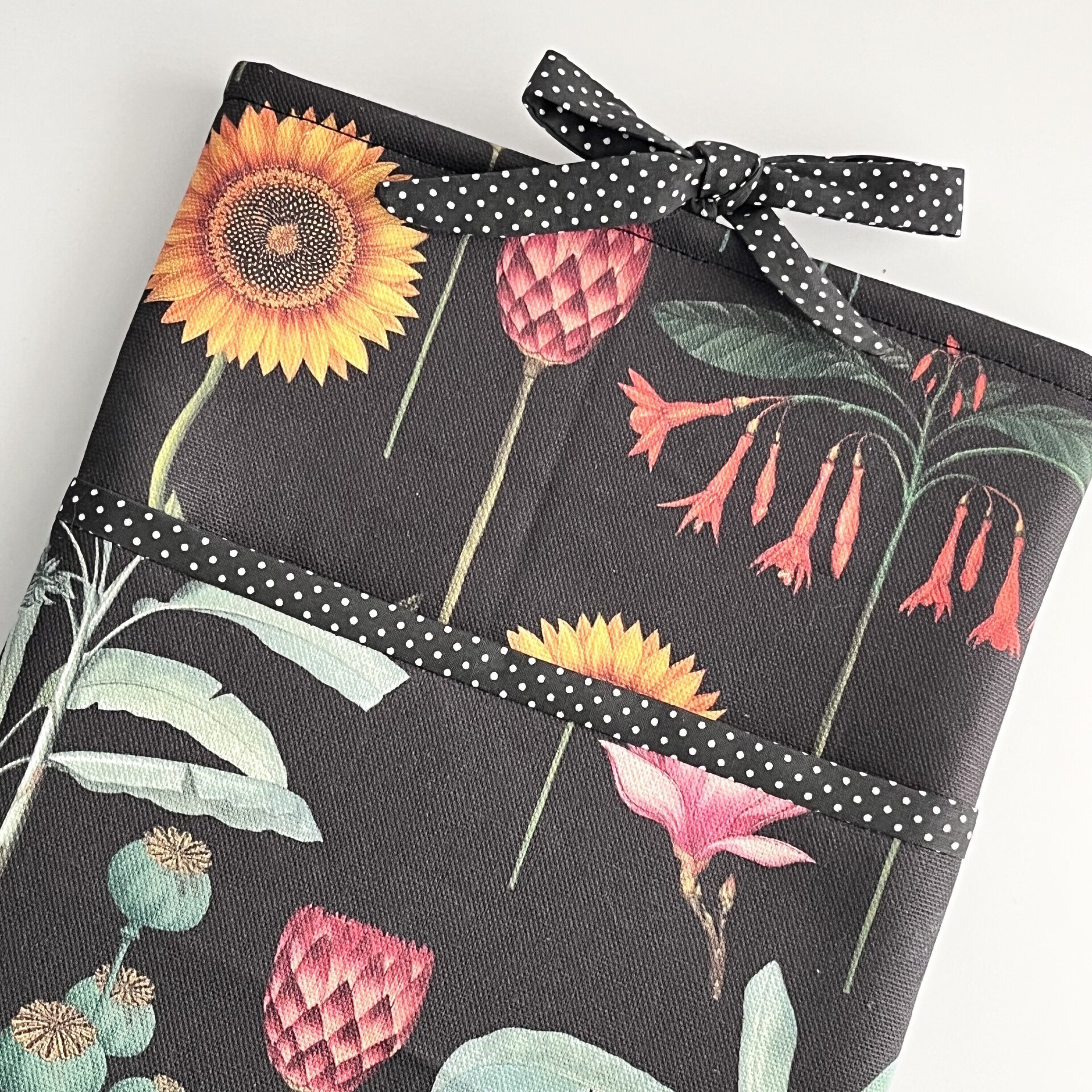Funda literaria Laci - 3